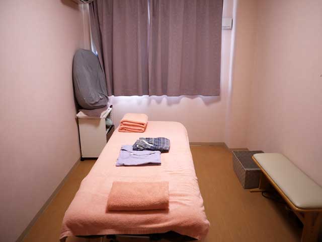 岡山県倉敷市のたんぽぽ助産院の鍼灸室
